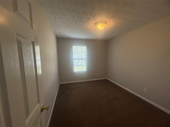 Building Photo - 5863 Strathmoor Manor Cir