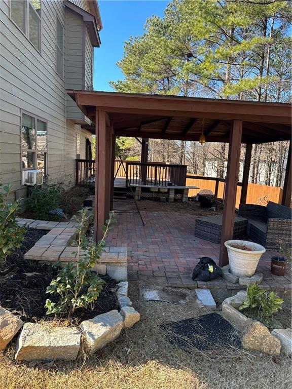 Building Photo - 61 Longwood Ct