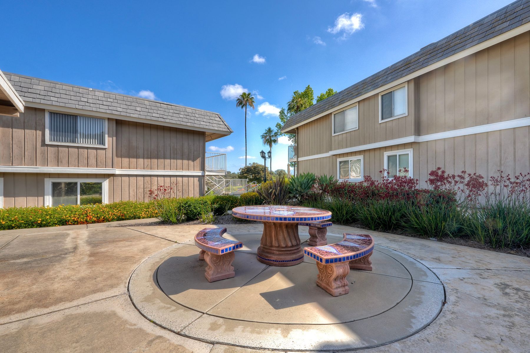 Building Photo - 27735 Mountain Meadow Rd