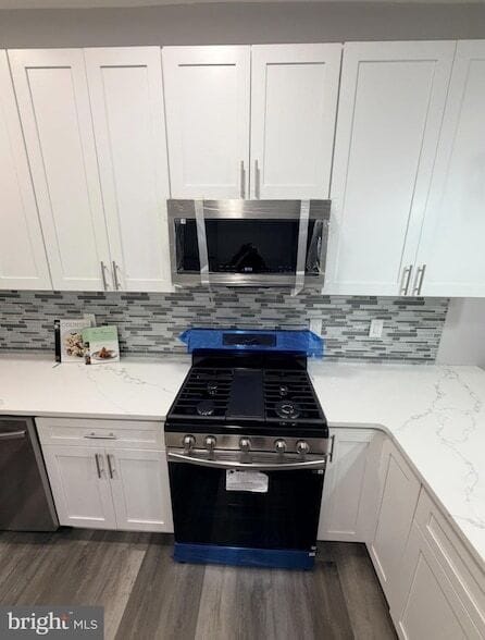 Building Photo - 3841 N Sydenham St