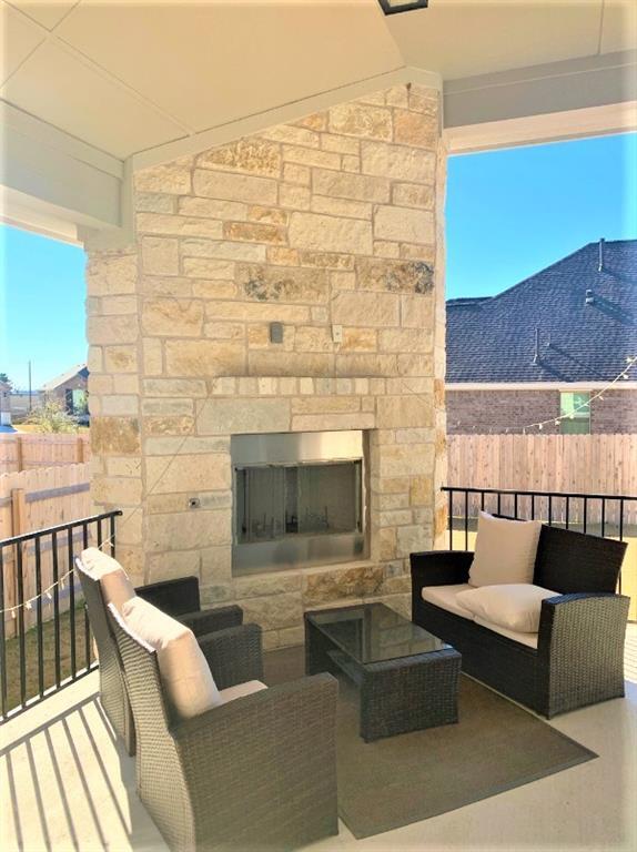 Building Photo - 6654 Verona Pl