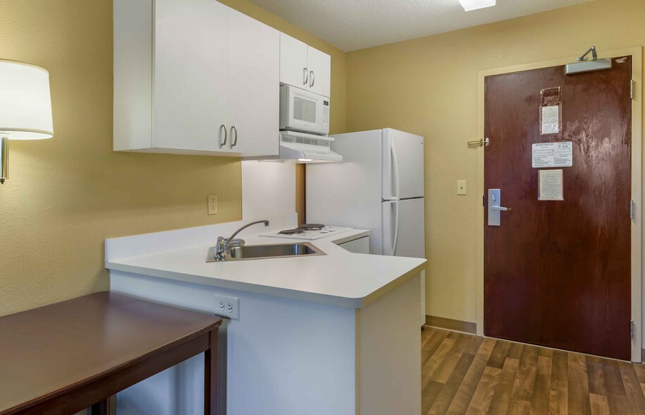 Building Photo - Furnished Studio-Lynchburg - University Blvd.