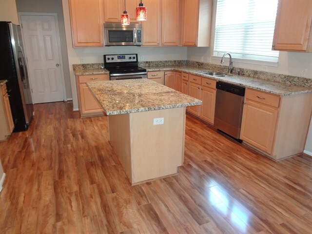 Building Photo - 11795 Langham Crescent Ct