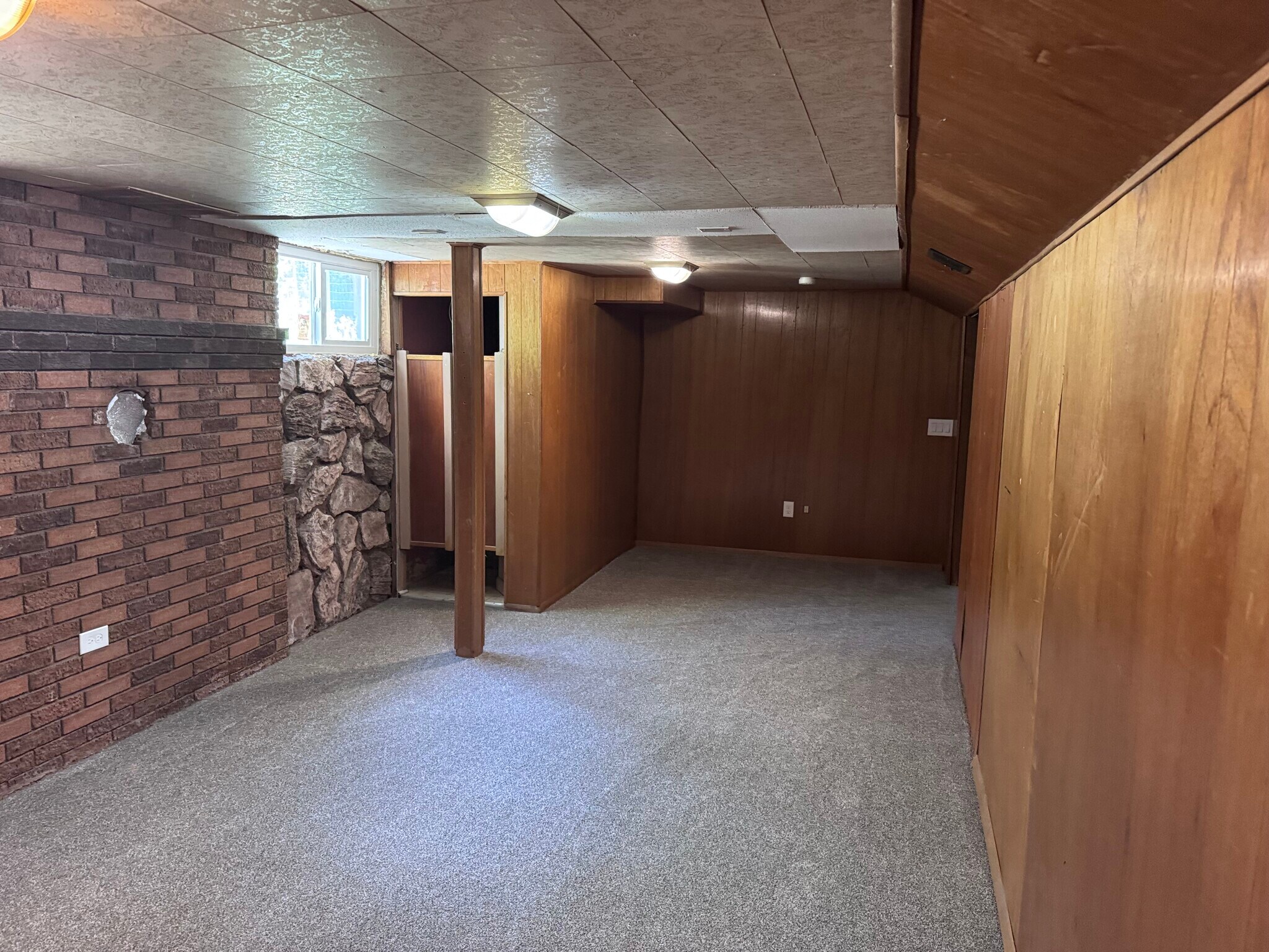 Building Photo - 280 3rd St
