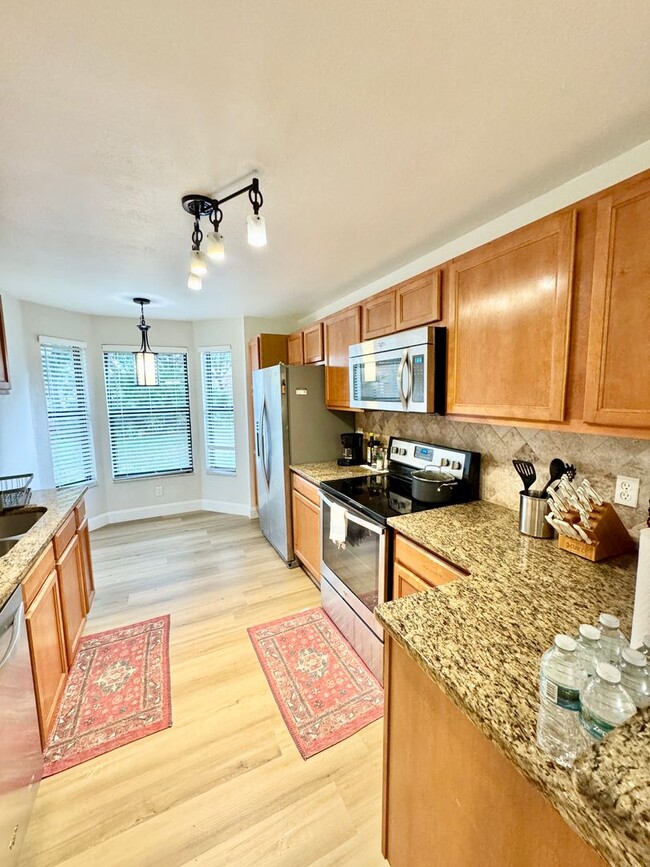 Building Photo - Dr. Phillips 3 Bed 2 Bath For Rent at soug...