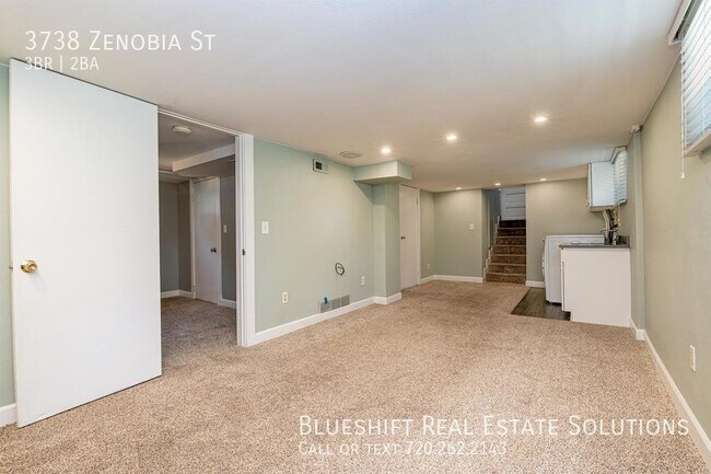 Building Photo - 3738 Zenobia St