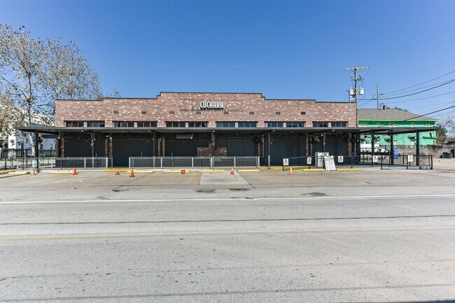 Building Photo - 415 Fairview St