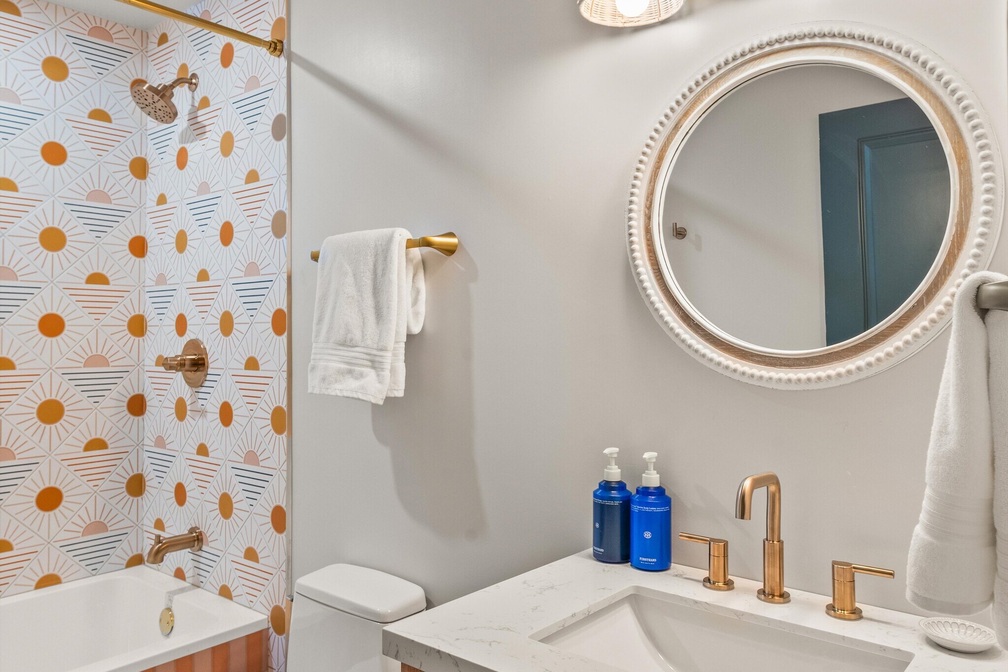 Building Photo - 180 Deer Run