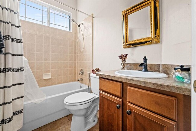 Building Photo - 8629 SW 80th Pl