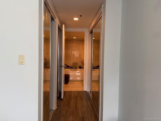 Building Photo - 88 Cutter Mill Rd