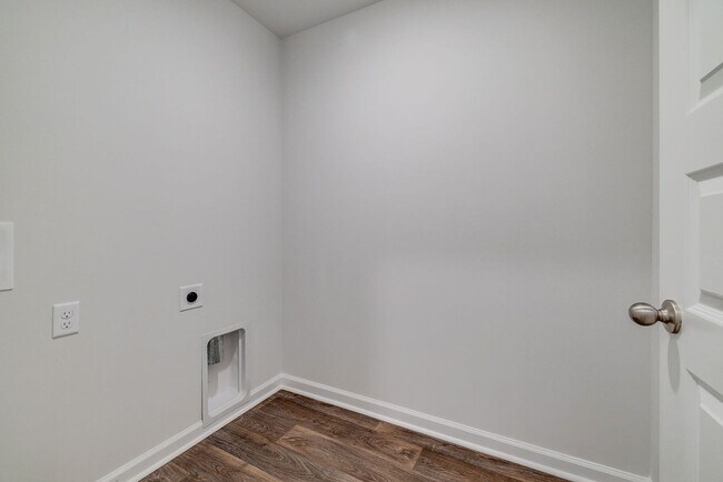 Building Photo - 142 Ponderosa Lp