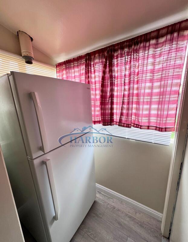 Building Photo - 782-786 W 18th St