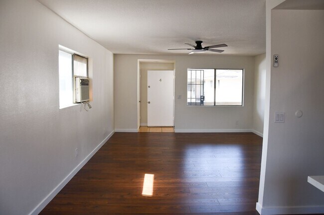 Building Photo - 12071 Laguna St