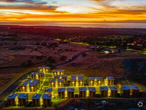 Building Photo - Lofts at Waikoloa West