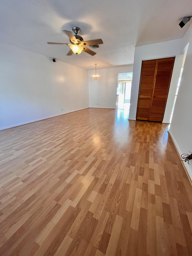 Building Photo - 431 Jupiter Lakes Blvd