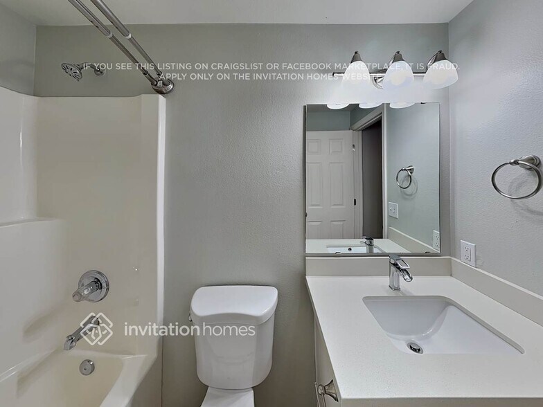 Building Photo - 19606 Peak Pl