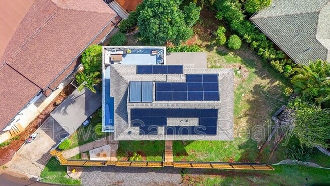 Building Photo - 4566 Sierra Dr