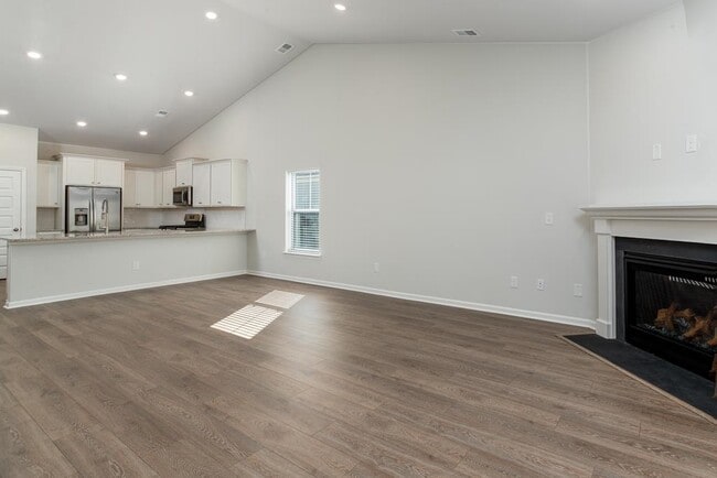 Building Photo - 5645 Lacebark Trl