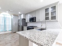 Building Photo - 6407 Bayou Crest Dr