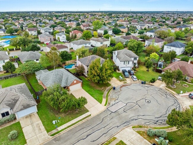 Building Photo - Westwood Subdivision / One Story / Culdesac / Ref, Washer & Dryer / Leander Schools