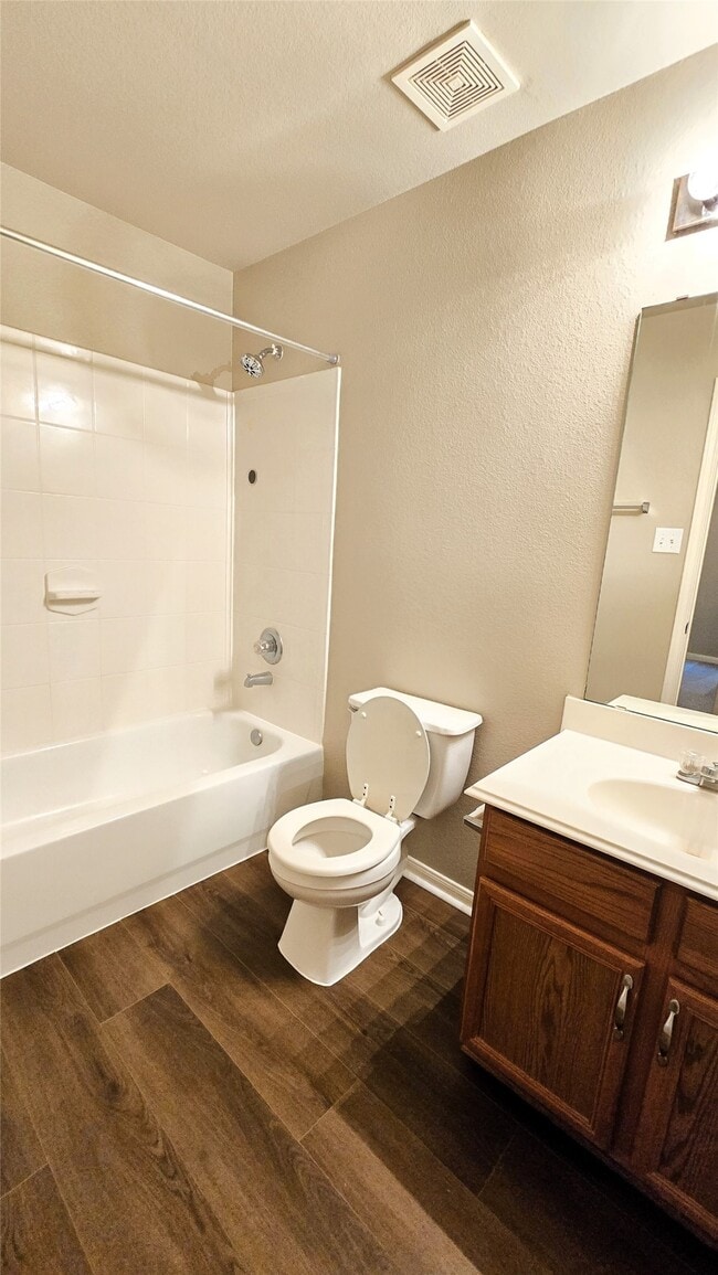 Building Photo - 29303 Legends Hill Dr