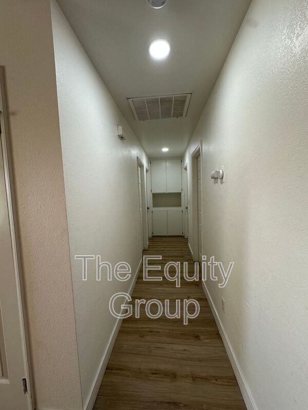 Building Photo - 830 W Vassar Ave