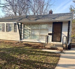 Building Photo - Single family 3 bedroom home Thurston Woods Area. On the bus line