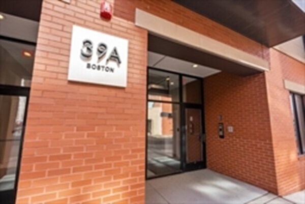 Building Photo - 34 A St