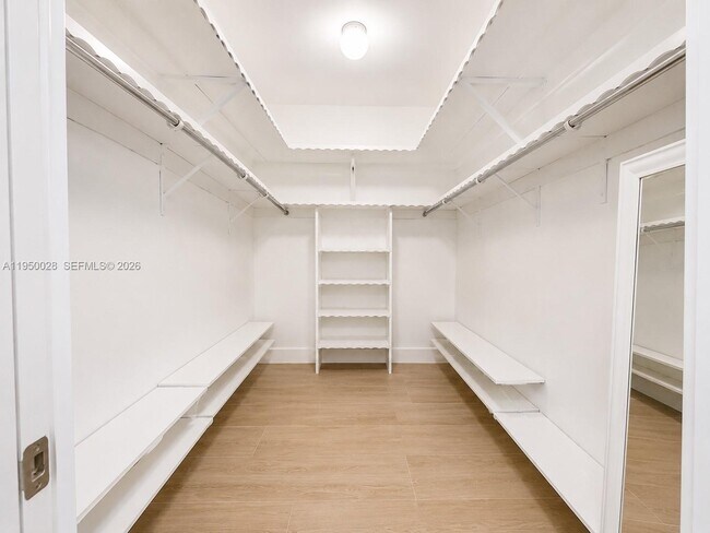 Building Photo - 13005 Zambrana St