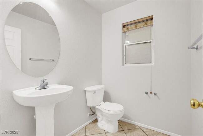 Building Photo - 11667 Autunno St