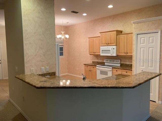 Building Photo - 3625 Square W Ln