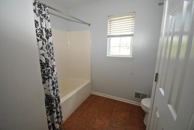 Building Photo - 5307 Silver Wing Blvd