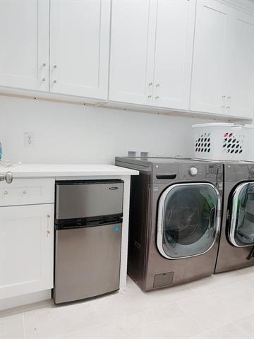 Building Photo - 2417 Flower Petal Rd