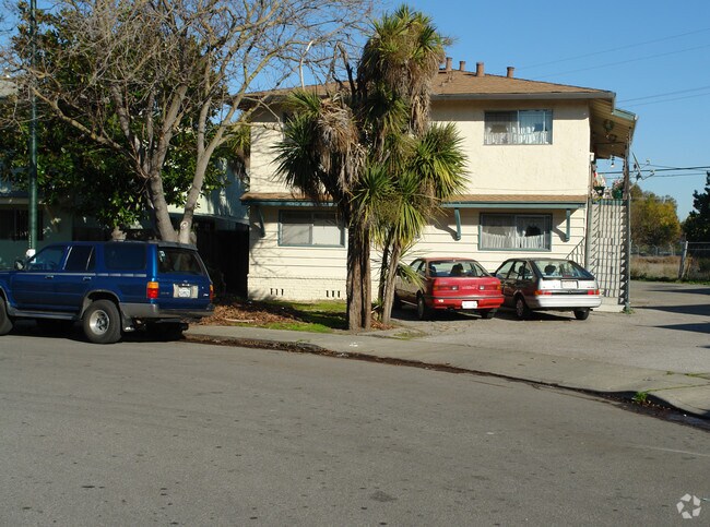 Primary Photo - 167 Higdon Ave
