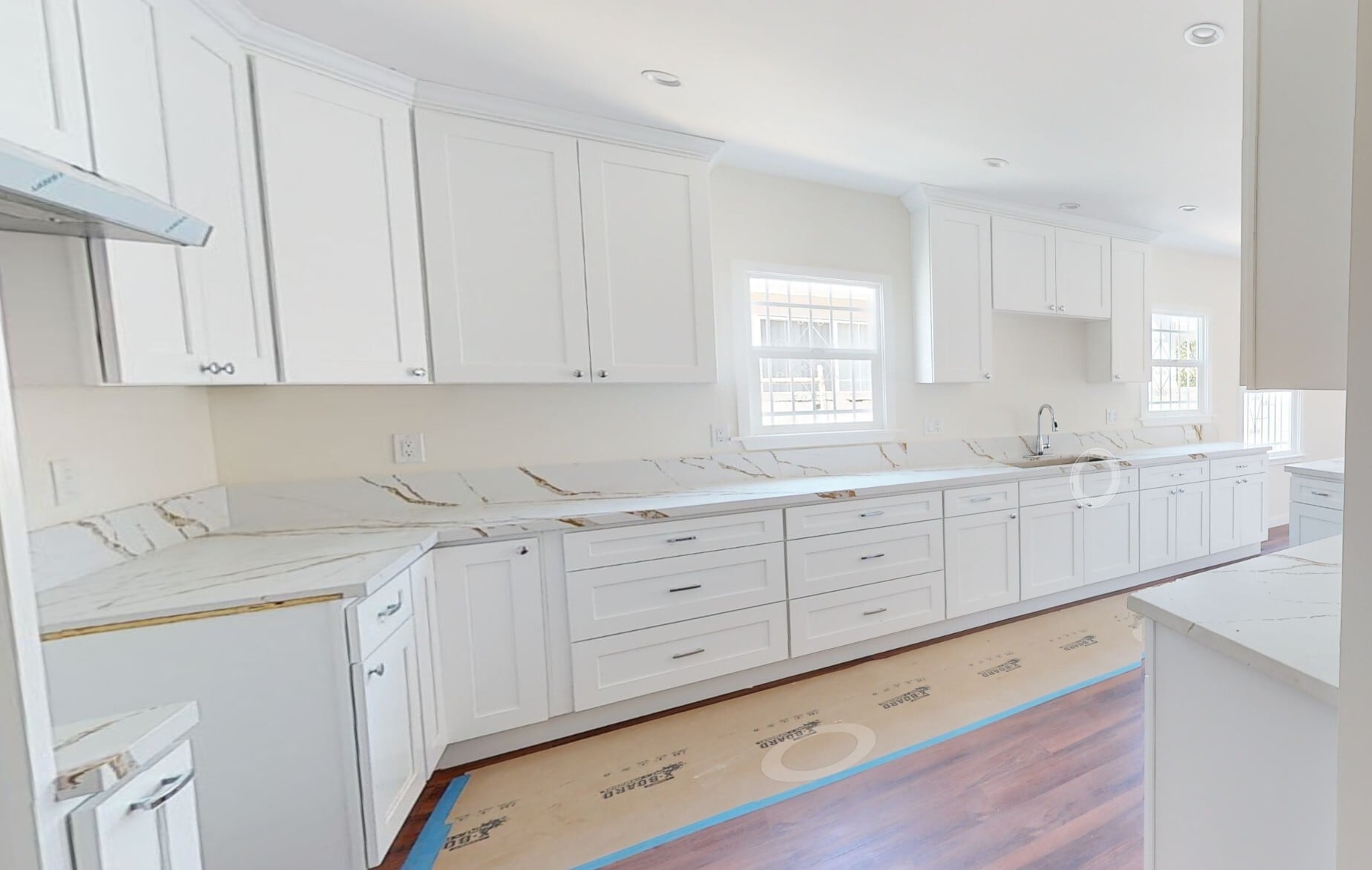 Building Photo - 1167 N Berendo St