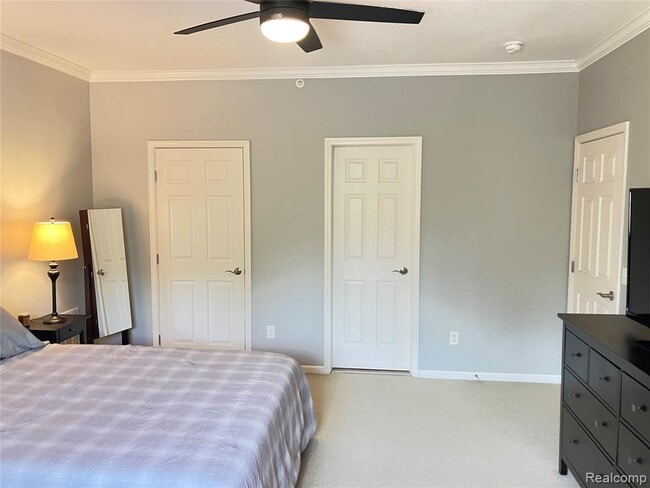 Building Photo - 331 Scio Village Ct