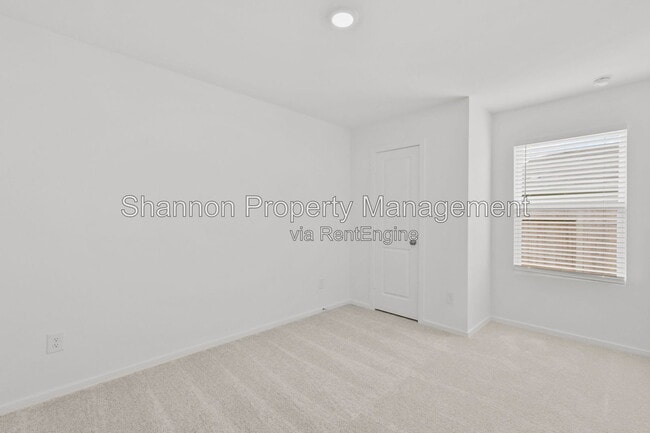 Building Photo - 12403 Wild Strawberry Rd