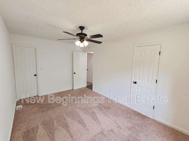 Building Photo - 3415 Kirkwood Dr