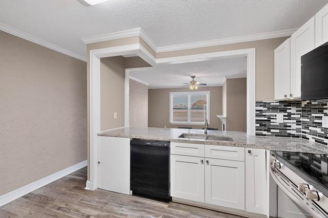 Building Photo - 2200 E Trinity Mls Rd