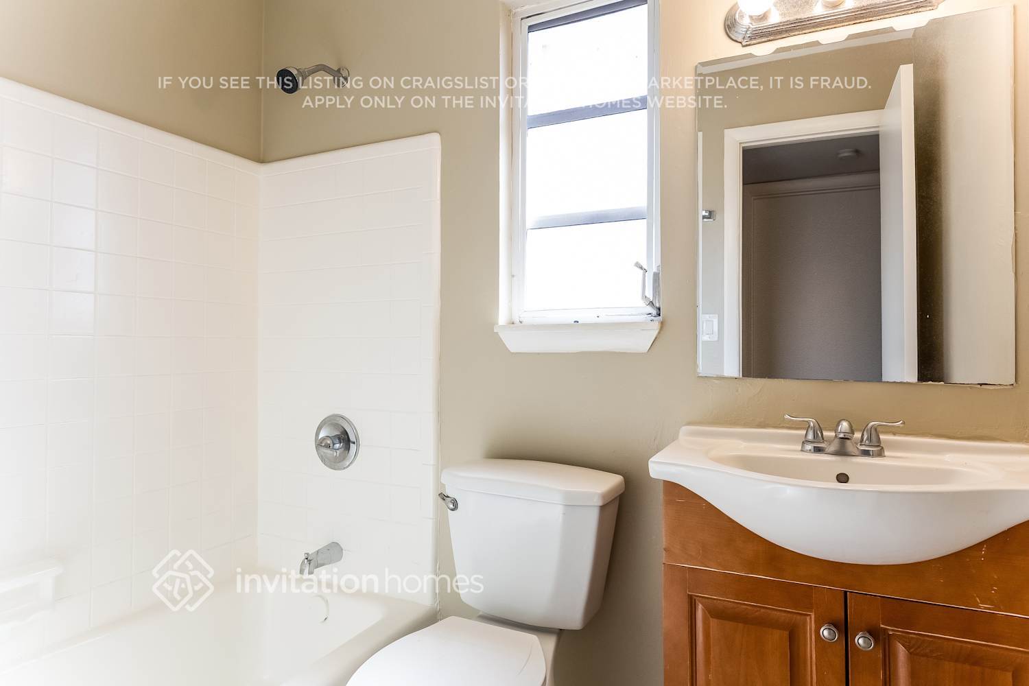 Building Photo - 5092 Marcia Pl