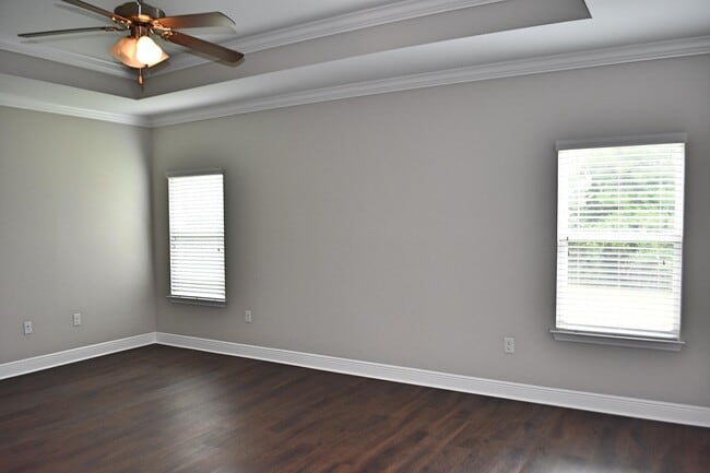 Building Photo - 192 Windchime Way