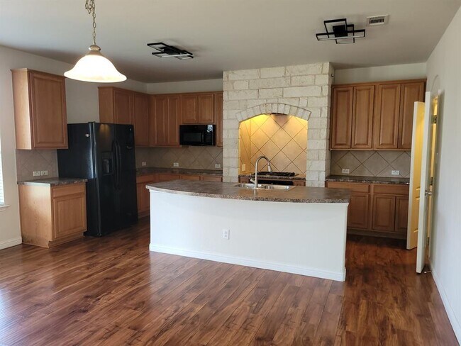 Building Photo - 11100 Silo Valley Dr