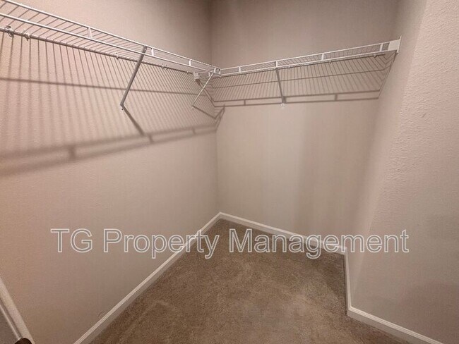 Building Photo - 2512 Sadler Trce Wy