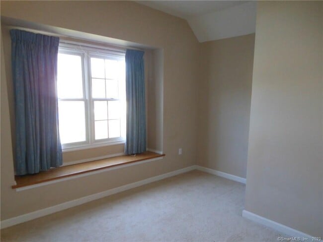 Building Photo - 29 Skyview Terrace
