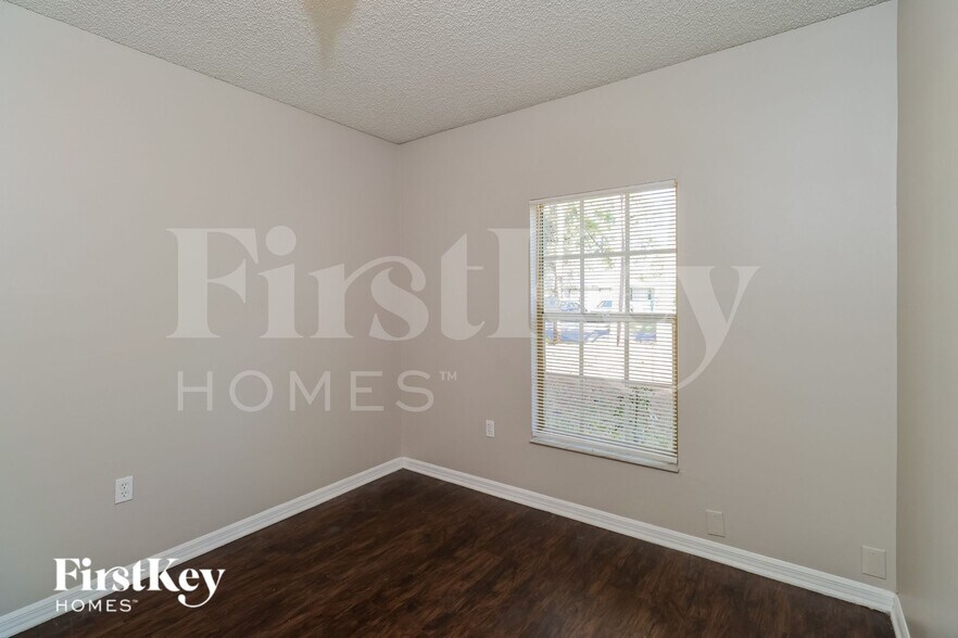 Building Photo - 111 Marsh St