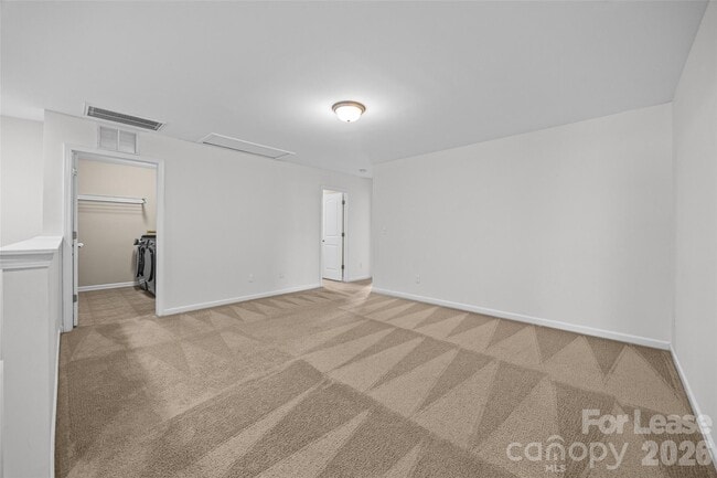 Building Photo - 872 Summerlake Dr