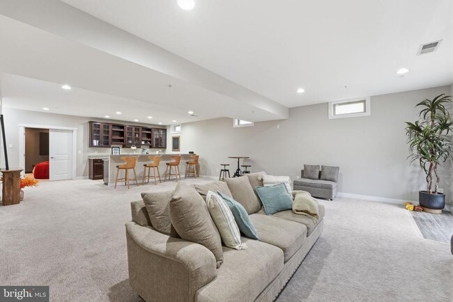 Building Photo - 17072 Silver Arrow Dr