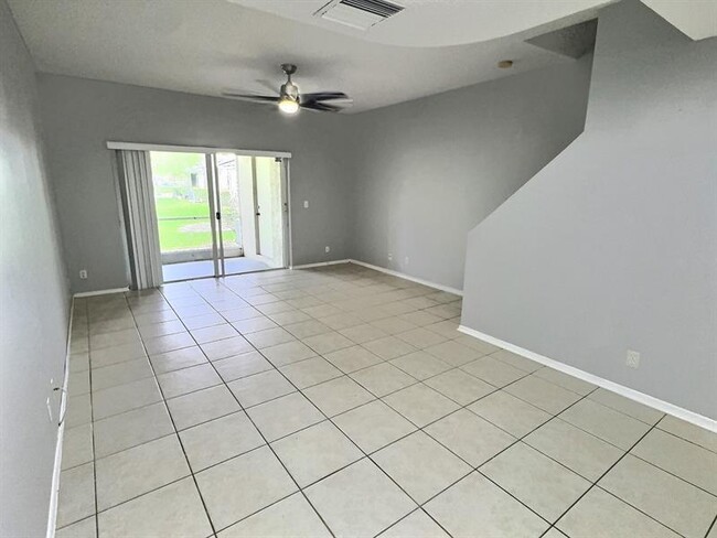 Building Photo - 109 SW 96th Ave