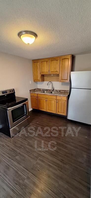 Building Photo - 1394 S Wilson Rd