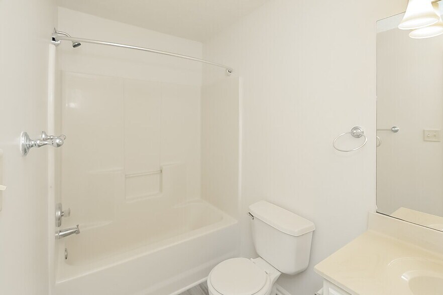 Building Photo - 4969 Saddle Creek Cir